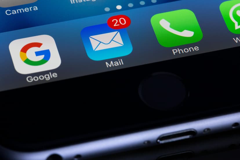 iPhone Mail app